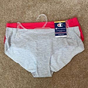 Women’s Champion Panties sz Med